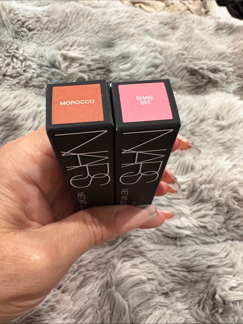 NARS Morocco & Shag 351 air, Matt lip, color